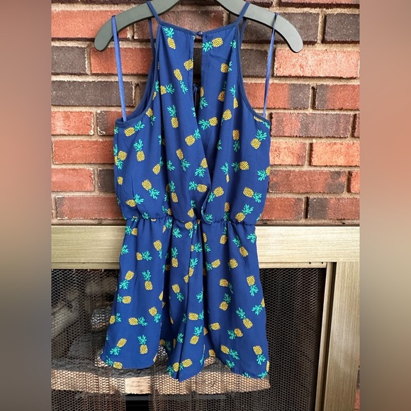 🛍️A S U Wish cuts romper shorts with excellent condition. - Picture 3 of 10